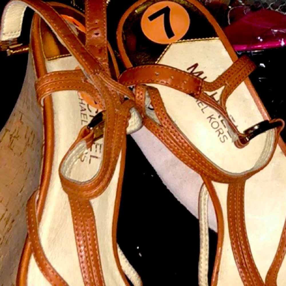 MK Cork Wedged Heels T Strap Style